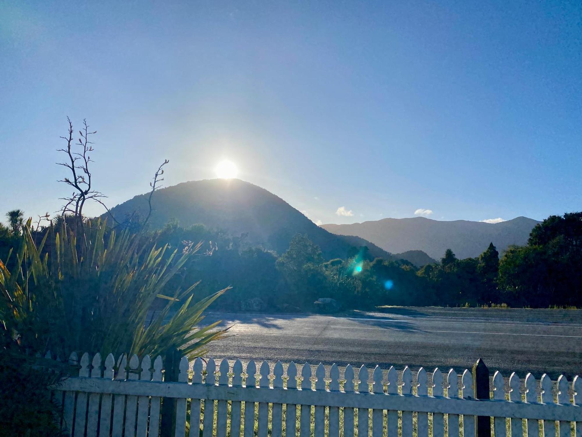 Heritage Park Lodge Haast Buitenkant foto